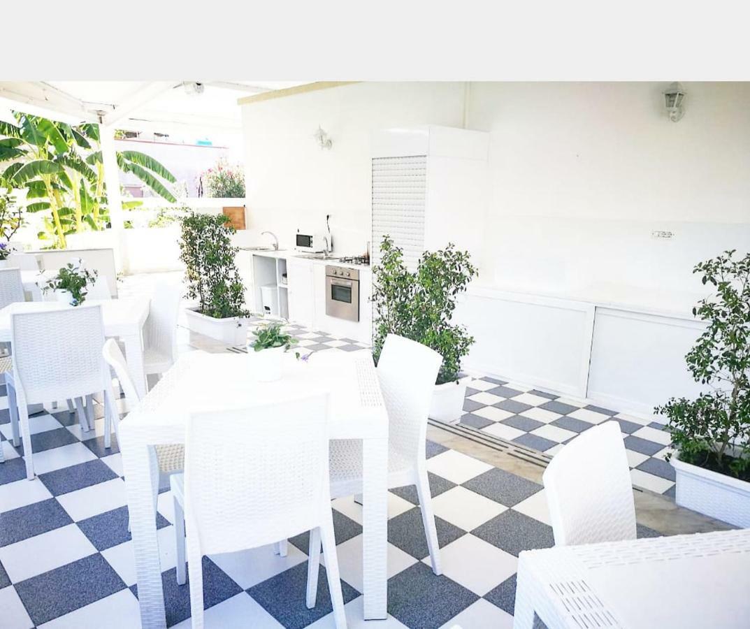 Casa Lu Salentu Hotel Torre Lapillo Buitenkant foto